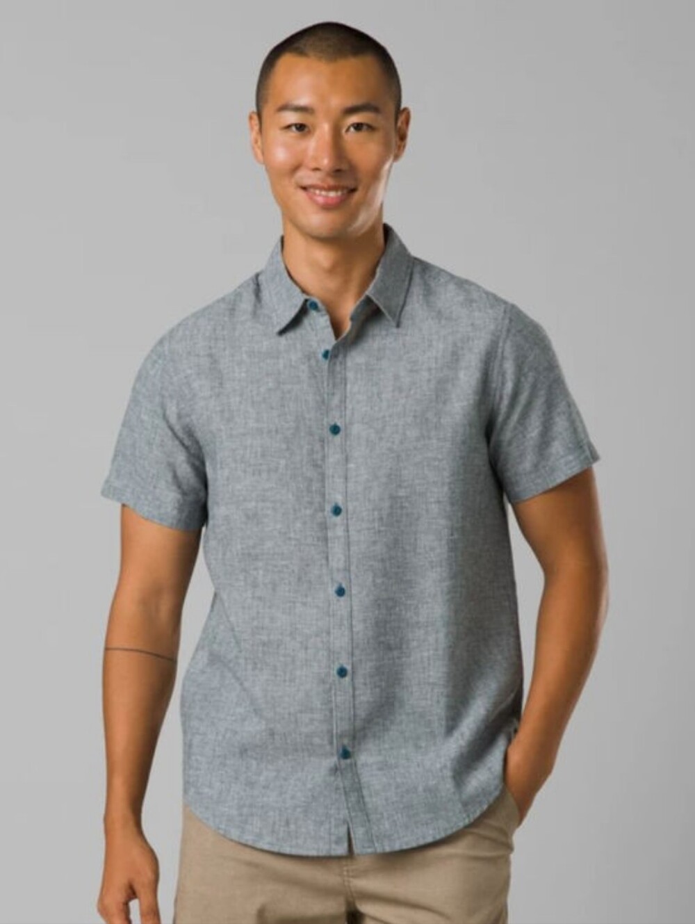 PrAna Men's Lindores Short Sleeve Button Down Shirt Gray Hemp Medium Slim Fit